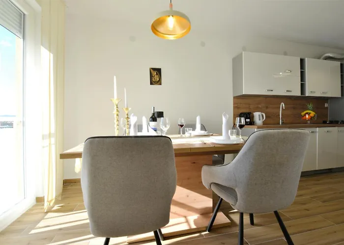 Apartman Lola